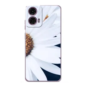 Чехол с ромашками на Motorola MOTO G24 Power (Пол ромашки)
