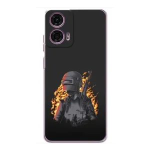 Силиконовый чехол с картинкой "Герой Pubg" на Motorola MOTO G24 Power (В огне)