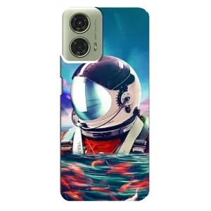 Силиконовый Чехол с принтом "Космонавты" на Motorola MOTO G24 (Космонавт в воде)