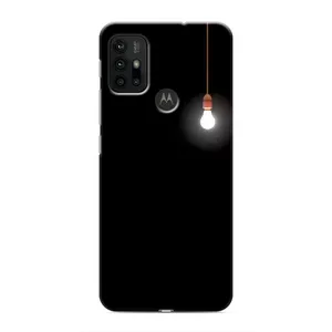 Чехол с картинками на черном фоне для Motorola MOTO G30 (Лампочка)