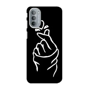 Чехлы (Знак сердечка) на Motorola MOTO G31 (Сердце на черном)