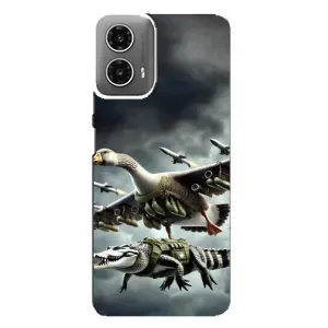 Чехол с мемами тралалело тралала для Motorola MOTO G34 (Гусини и крокодило)