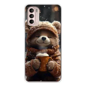 Печатный чехол «Зверята с кофе» для Motorola MOTO G52 (Медвежонок с кофе)