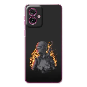 Силиконовый чехол с картинкой "Герой Pubg" на Motorola Moto G55 (В огне)