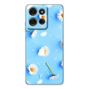 Чехол с Цветами для Motorola MOTO G56 (ромашки на голубом)