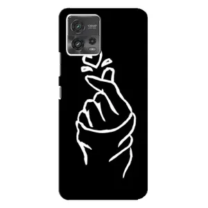 Чехлы (Знак сердечка) на Motorola MOTO G72 (Сердце на черном)