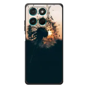 Силиконовый Чехол с одуванчиками на Motorola Moto G77 (Красивый одуванчик)