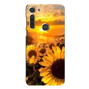 Чехол с Цветами для Motorola MOTO G8 (поле подсолнухов)