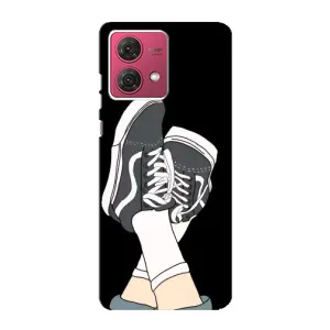 Чехол с Прикольным принтом на Motorola MOTO G84 (Кеды)