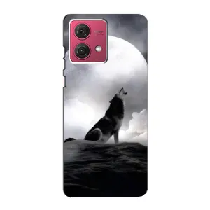 Чехол с Волком на Motorola MOTO G84 (Волк и луна)