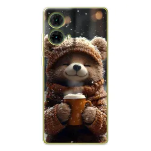 Печатный чехол «Зверята с кофе» для Motorola MOTO G85 (Медвежонок с кофе)