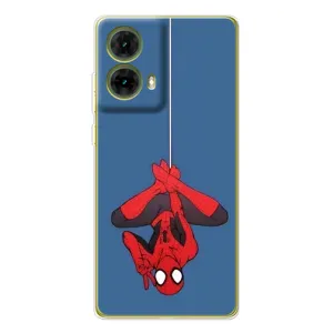 Чехол Супергерой Человека Паука на Motorola MOTO G85 (На паутине)