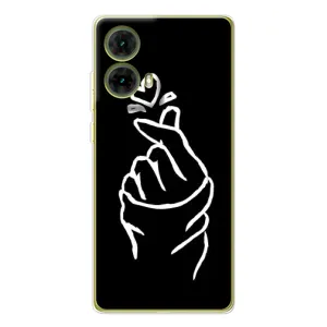 Чехлы (Знак сердечка) на Motorola MOTO G85 (Сердце на черном)