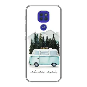 Силиконовый бампер с картинкой машины на Motorola MOTO G9 Play (Домик на колесах)