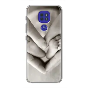 Чехлы для МАМЫ на Motorola MOTO G9 Play (Любящие руки)