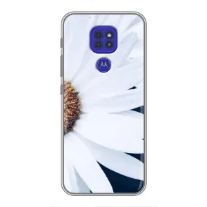 Чехол с ромашками на Motorola MOTO G9 Play (Пол ромашки)