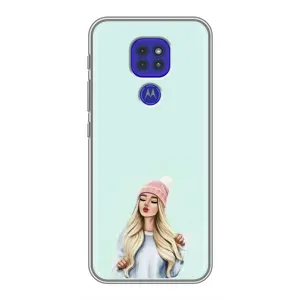 Силиконовый Чехол на Motorola MOTO G9 Play с картинкой Стильных Девушек (В шапке)