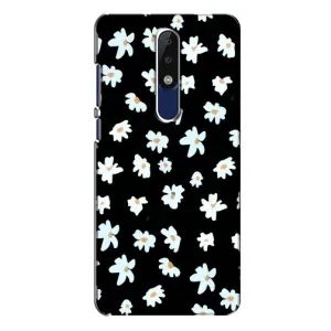 Чехол с ромашками на Nokia 5.1 Plus (X5) (Маленькие ромашки)