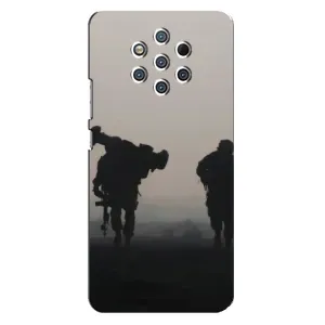 Чехлы на военную тематику для Nokia 9 (Бой солдат)
