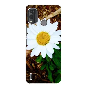 Чехол с ромашками на Nokia G11 Plus (Белая ромашка)