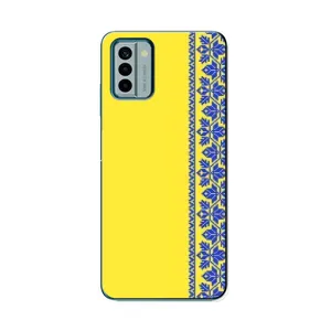 Силиконовый Чехол на Nokia G22 (Вышиванка на желтом)