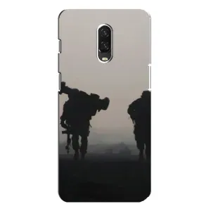 Чохли на військову тематику для One Plus 6T (Бій солдат)