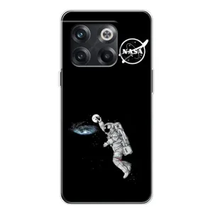 Силиконовый бампер с принтом "Наса" на OnePlus 13s (Космонавт баскетболист)