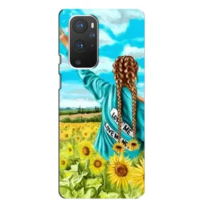Чехол Стильные девушки на OnePlus 9 Pro (Девушка на поле)