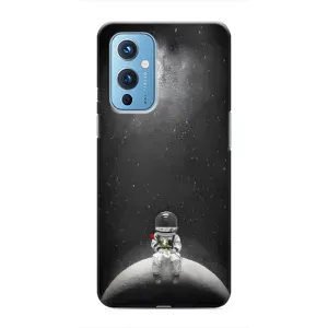 Силиконовый Чехол с принтом "Космонавты" на OnePlus 9 (Космонавт романтик)
