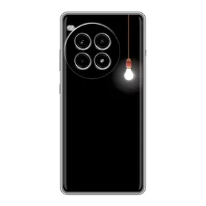 Чехол с картинками на черном фоне для OnePlus Ace 3 Pro (Лампочка)