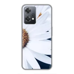 Чехол с ромашками на OnePlus Nord CE 2 (5G) (IV2201) (Пол ромашки)