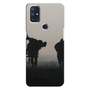 Чехлы на военную тематику для OnePlus Nord N100 (Бой солдат)