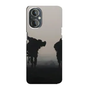 Чехлы на военную тематику для OnePlus Nord N20 (Бой солдат)