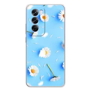 Чехол с Цветами для OPPO Reno 12 Pro (ромашки на голубом)