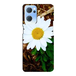 Чехол с ромашками на Oppo Reno7 5G (Белая ромашка)