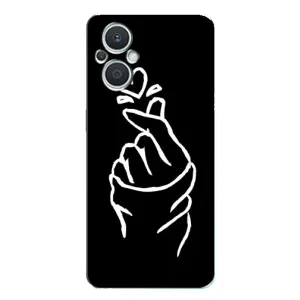 Чехлы (Знак сердечка) на Oppo Reno7 Lite (5G) (Сердце на черном)