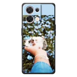 Чехлы с изображением разных животных для OPPO Reno 8 5G (Ежик на руках)