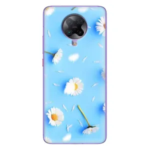 Чехол с Цветами для Xiaomi POCO F2 Pro (ромашки на голубом)