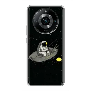 Силиконовый Чехол с принтом "Космонавты" на Realme 11 Pro Plus (Космонавт на рыбалке)