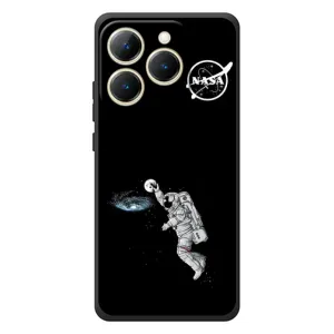 Силіконовый бампер з принтом "Наса" на RealMe 15T (Космонавт баскетболіст)