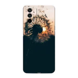 Силиконовый Чехол с одуванчиками на Realme 7 Pro (Красивый одуванчик)