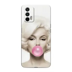 Чехол Стильные девушки на Realme 7 Pro (Монро)