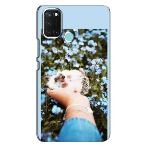 Чехлы с изображением разных животных для Realme C17 (Ежик на руках)
