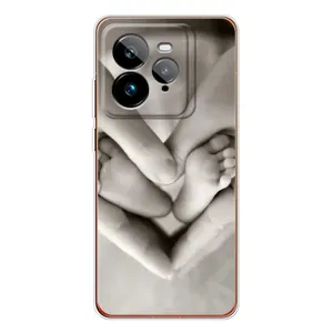Чехлы для МАМЫ на Realme GT 7Pro (Любящие руки)