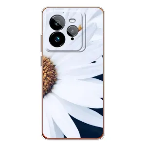 Чехол с ромашками на Realme GT 7Pro (Пол ромашки)