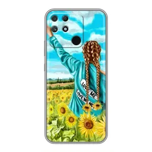 Чехол Стильные девушки на Realme NARZO 30A (Девушка на поле)