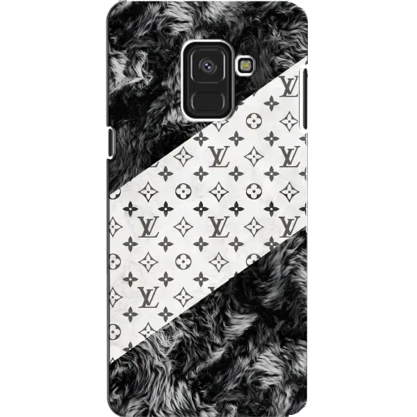 Чехол с рисунком «LV на белом» для Samsung Galaxy A8 2018 (A530F) Чехол с рисунком «LV на белом» для Samsung Galaxy A8 2018 (A530F)