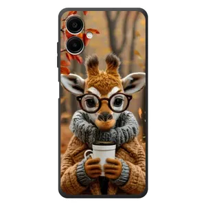 Печатный чехол «Зверята с кофе» для Samsung Galaxy A07s (Жираф с кофе)