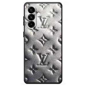 Текстурный Чехол Louis Vuitton для Самсунг Галакси А18 4Г (Бежевый ЛВ)