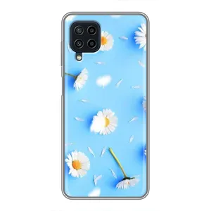 Чехол с Цветами для Samsung Galaxy A22 (ромашки на голубом)